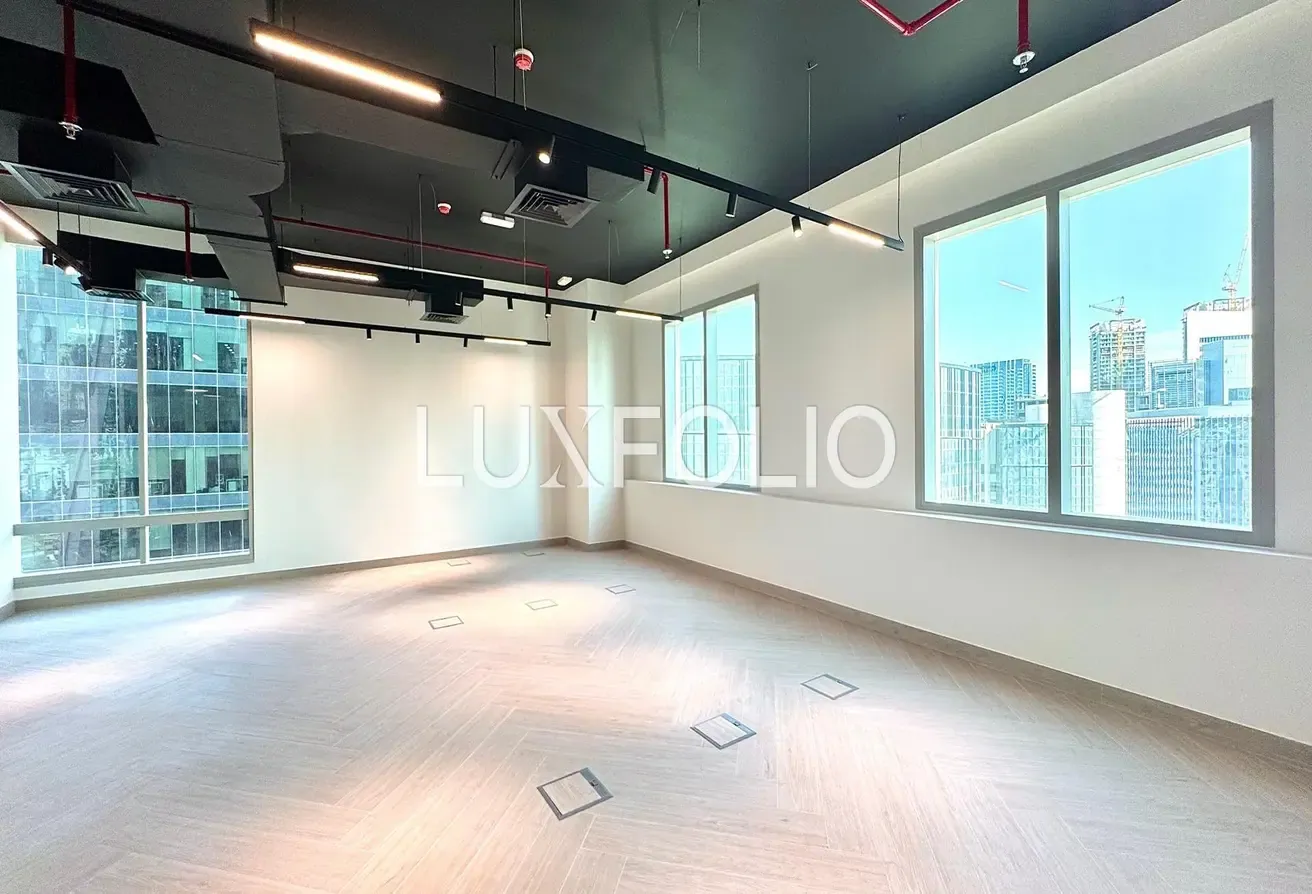 Premium Corner Office | Balcony | Next to Metro