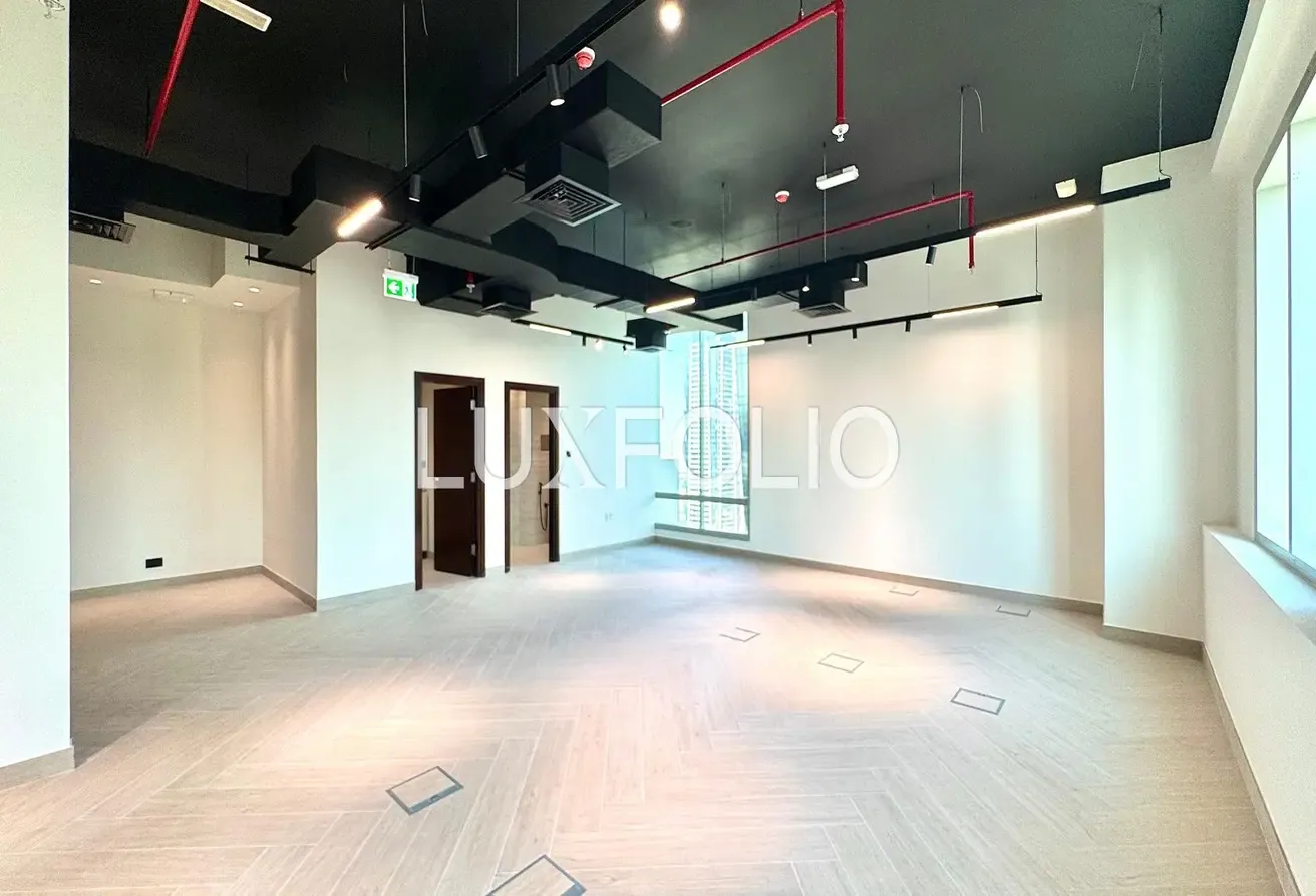 Premium Corner Office | Balcony | Next to Metro