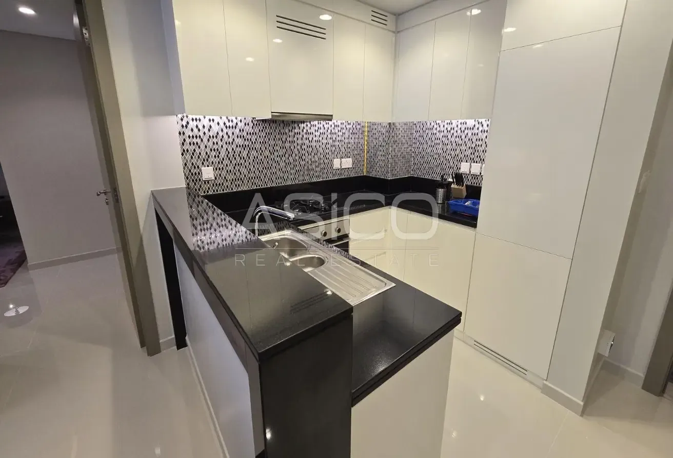 Furnished 2BR | Canal & Burj Khalifa View | VOT