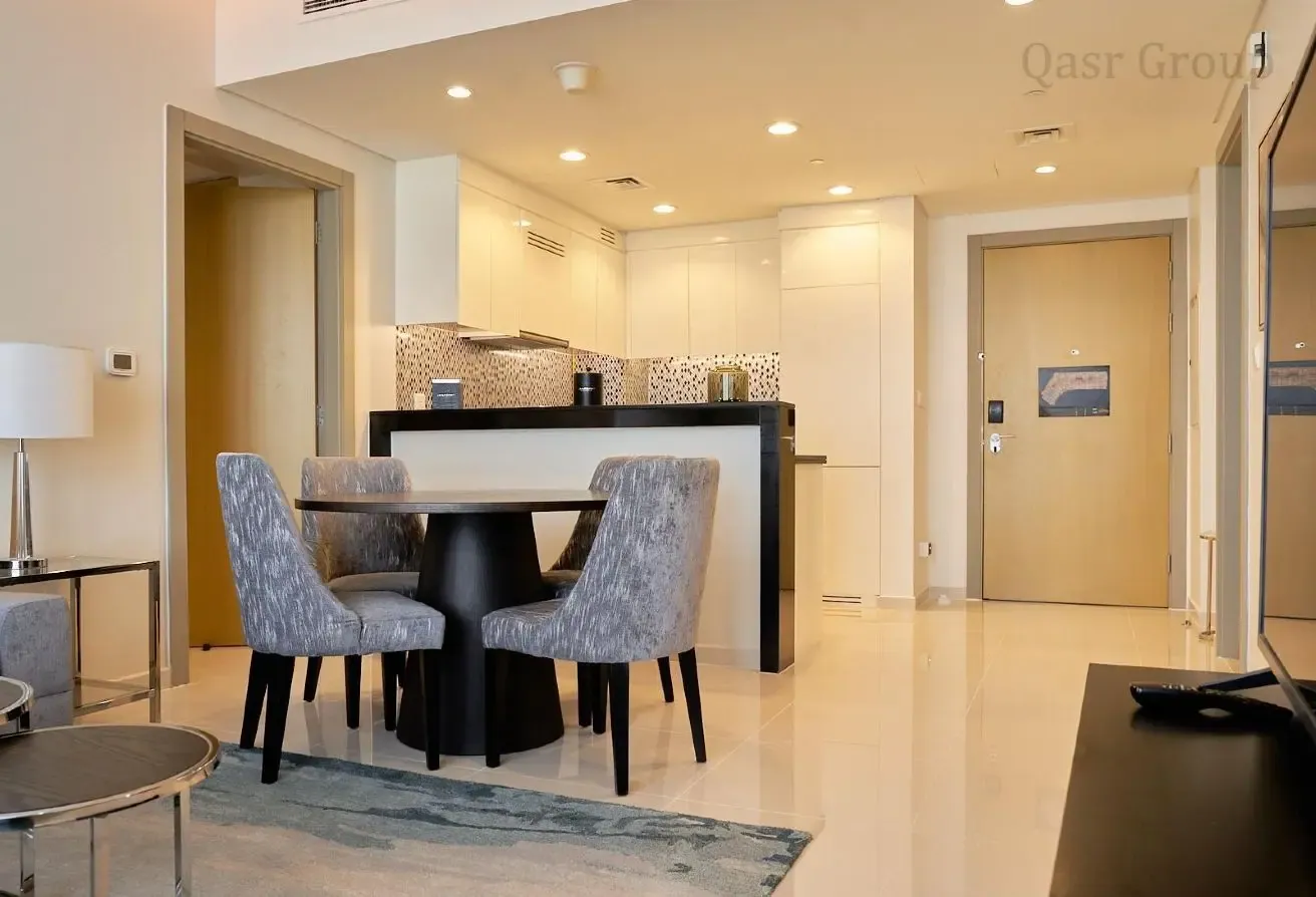 Priced to Sell | Luxury 2BR | Full Canal View |