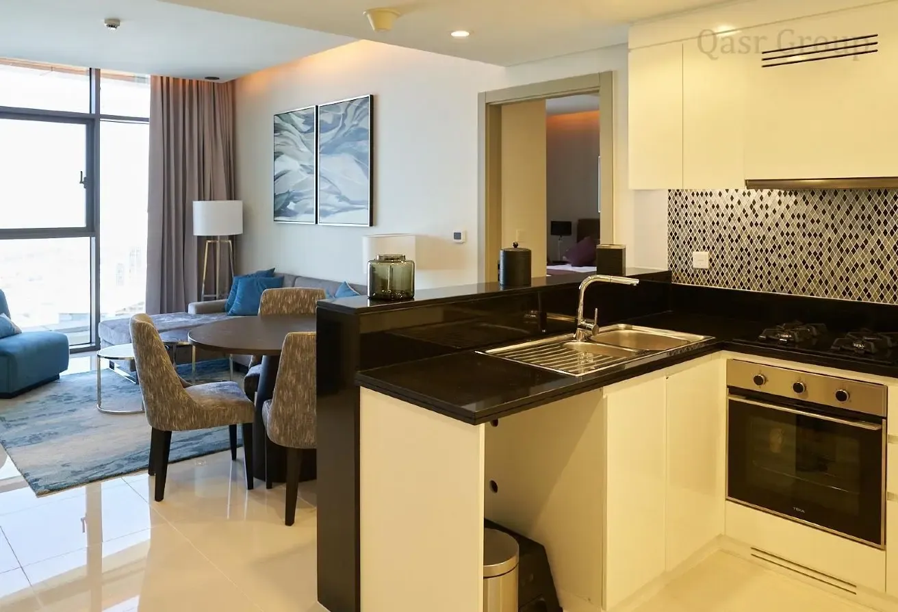 Priced to Sell | Luxury 2BR | Full Canal View |