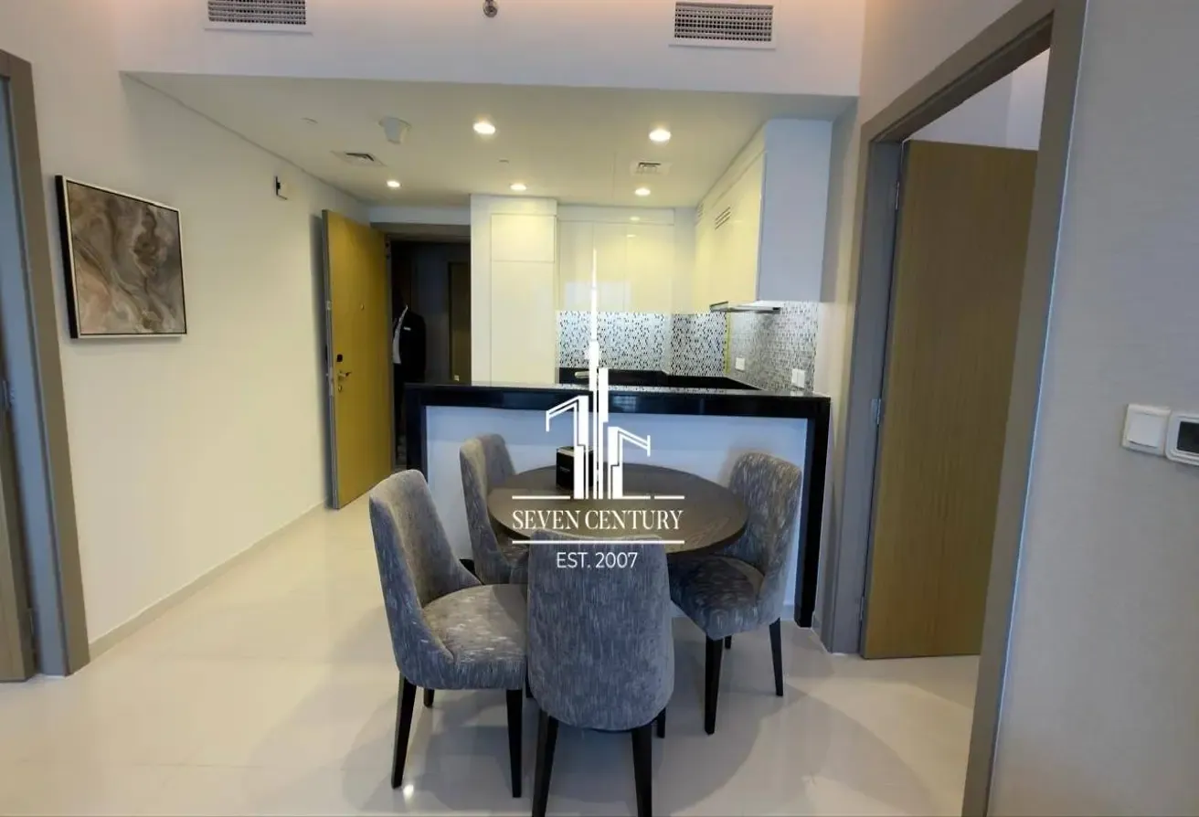 Burj Khalifa and canal view | Corner unit