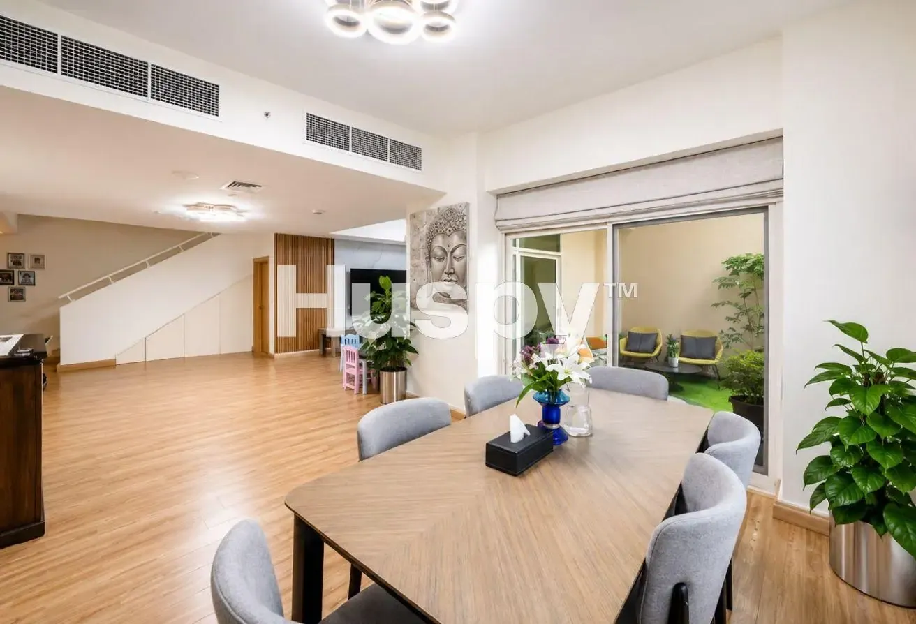 Vacant on Transfer | Duplex | Vastu Compliant