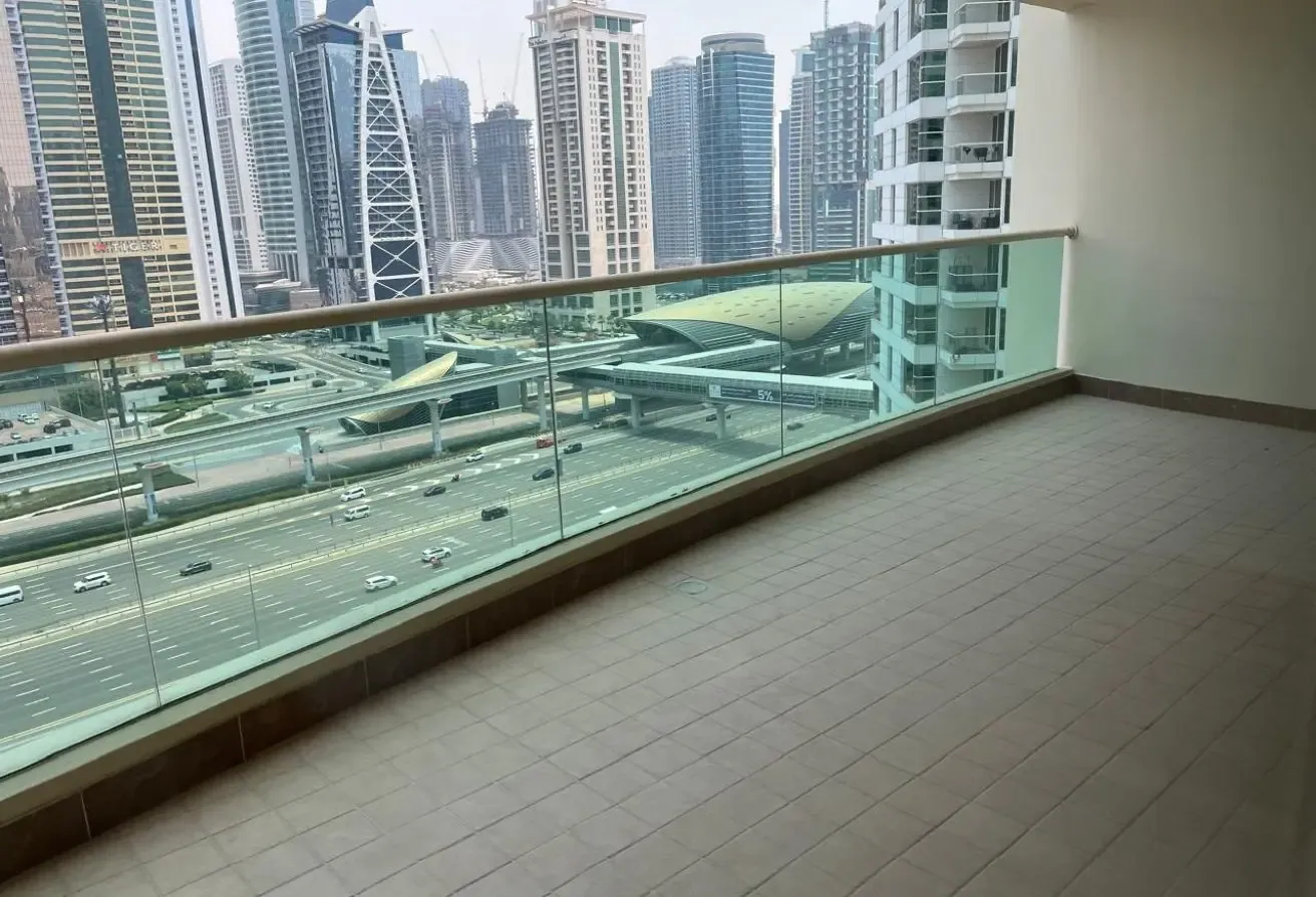 MARINA MANSION | SPACIOUS APARTMENT FOR SALE