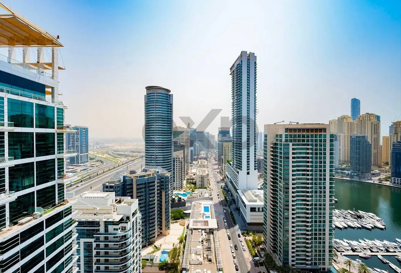 Top Floor | Penthouse | Full Marina Views
