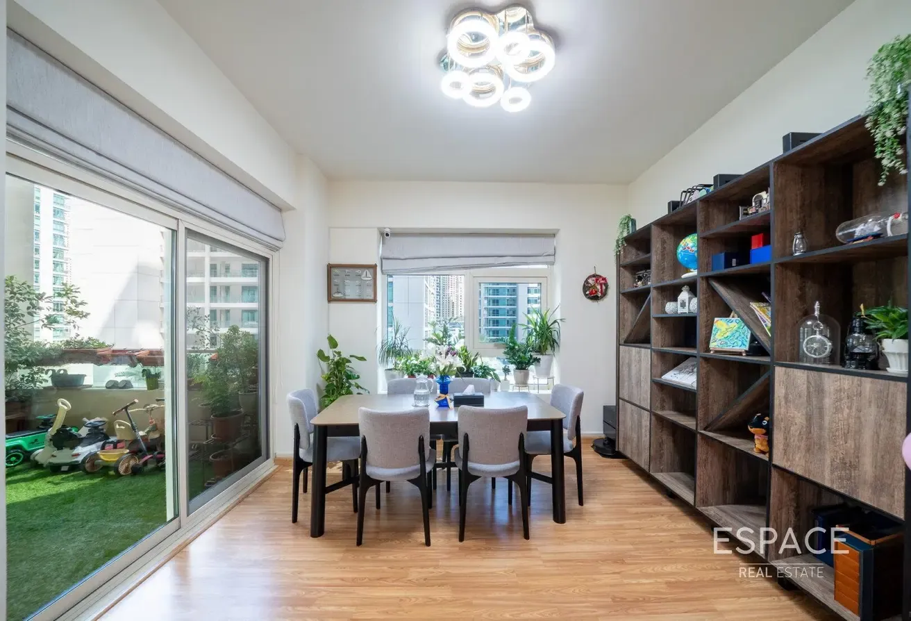 Rare Duplex | Vastu Compliant | Walk-in Closet