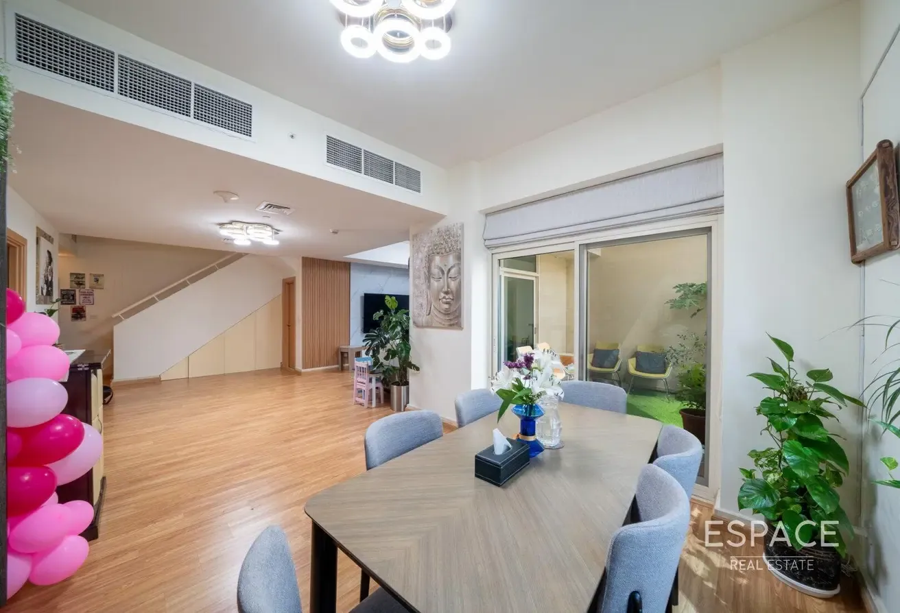 Rare Duplex | Vastu Compliant | Walk-in Closet