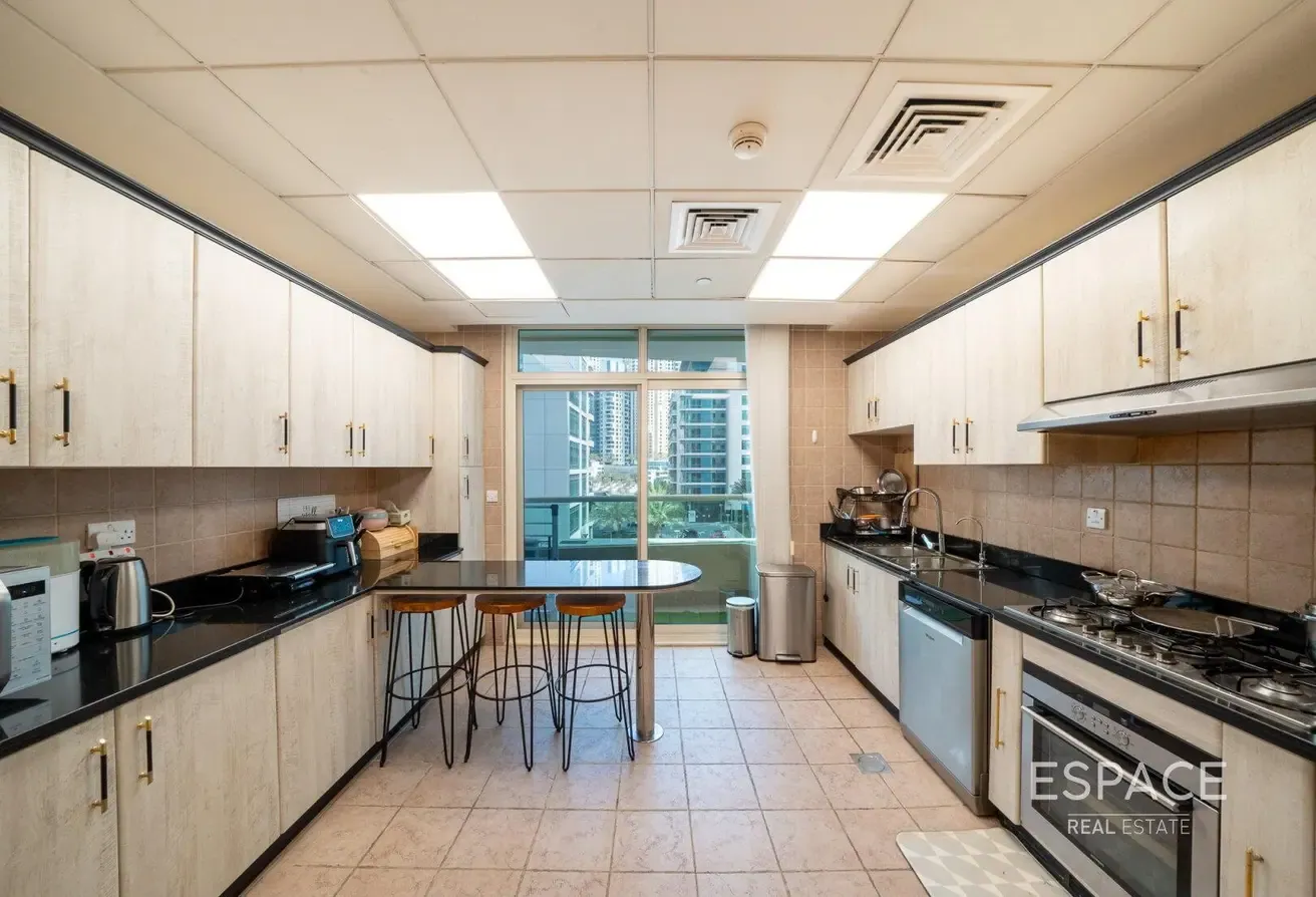 Rare Duplex | Vastu Compliant | Walk-in Closet