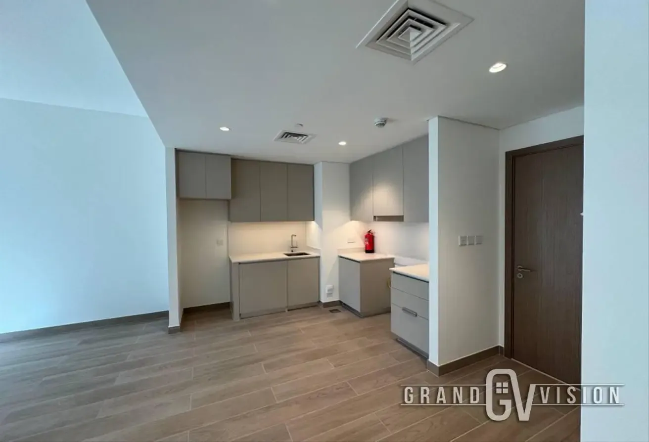 1 Bed | community  View | Motivated Seller