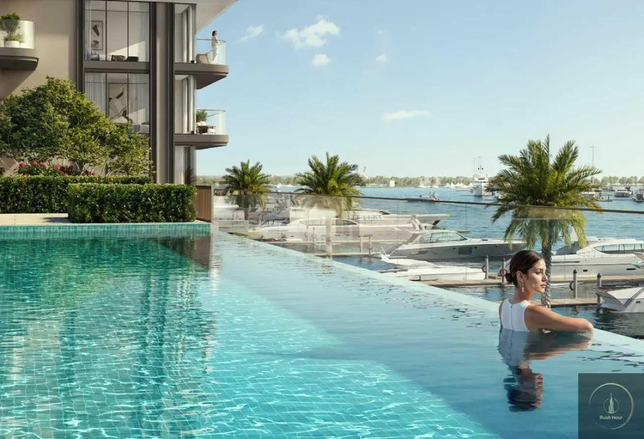 Waterfront Living - Marina and Sea View