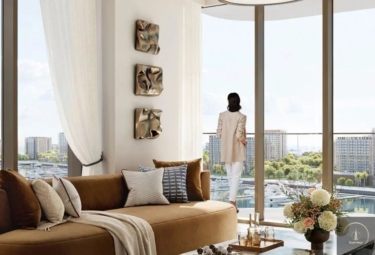 Waterfront Living - Marina and Sea View