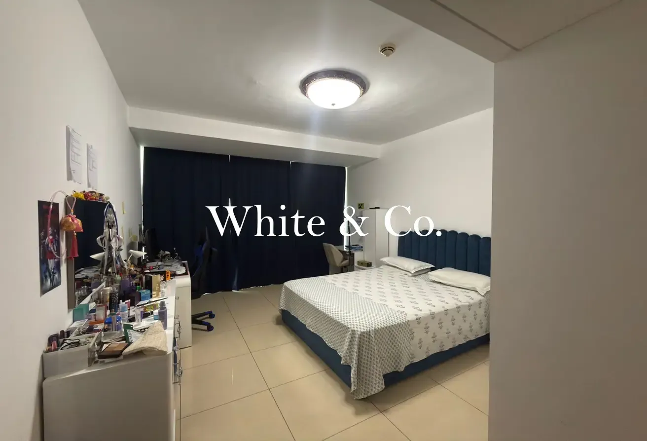 Lake View | Big Balcony | High Floor | VOT