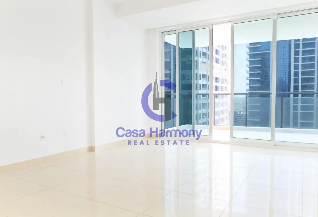 Canal View | Spacious Layout | Vacant on Transfer