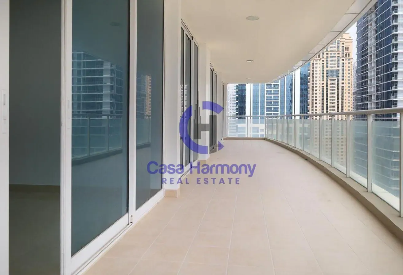 Canal View | Spacious Layout | Vacant on Transfer