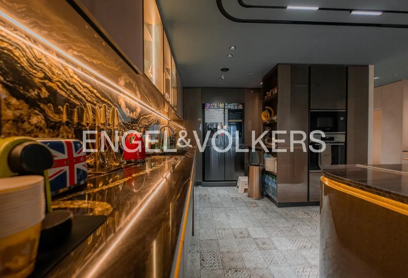 Exclusive | Fully Upgraded | Italian Design