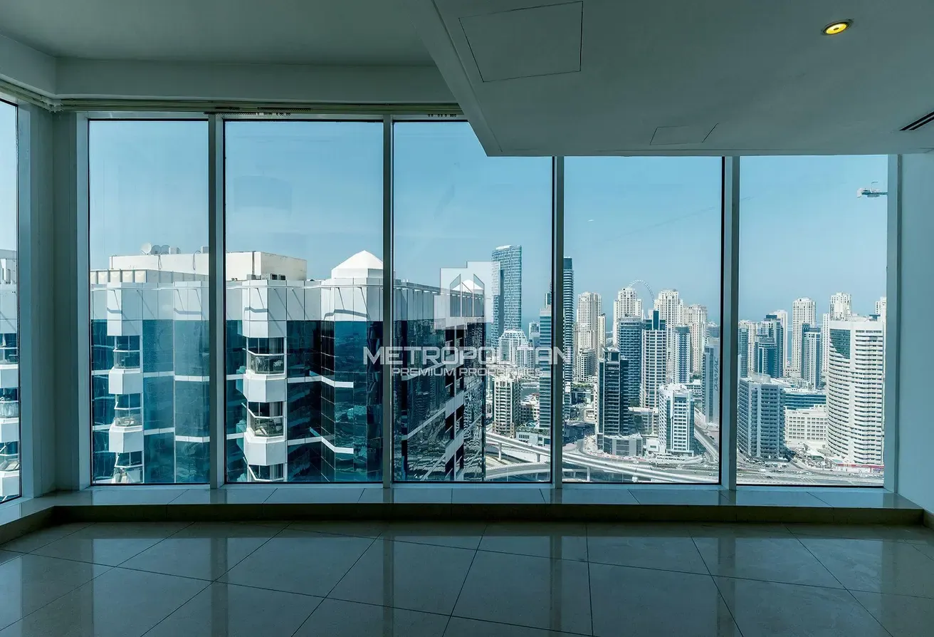 Duplex Living | Vast Layout | Rented