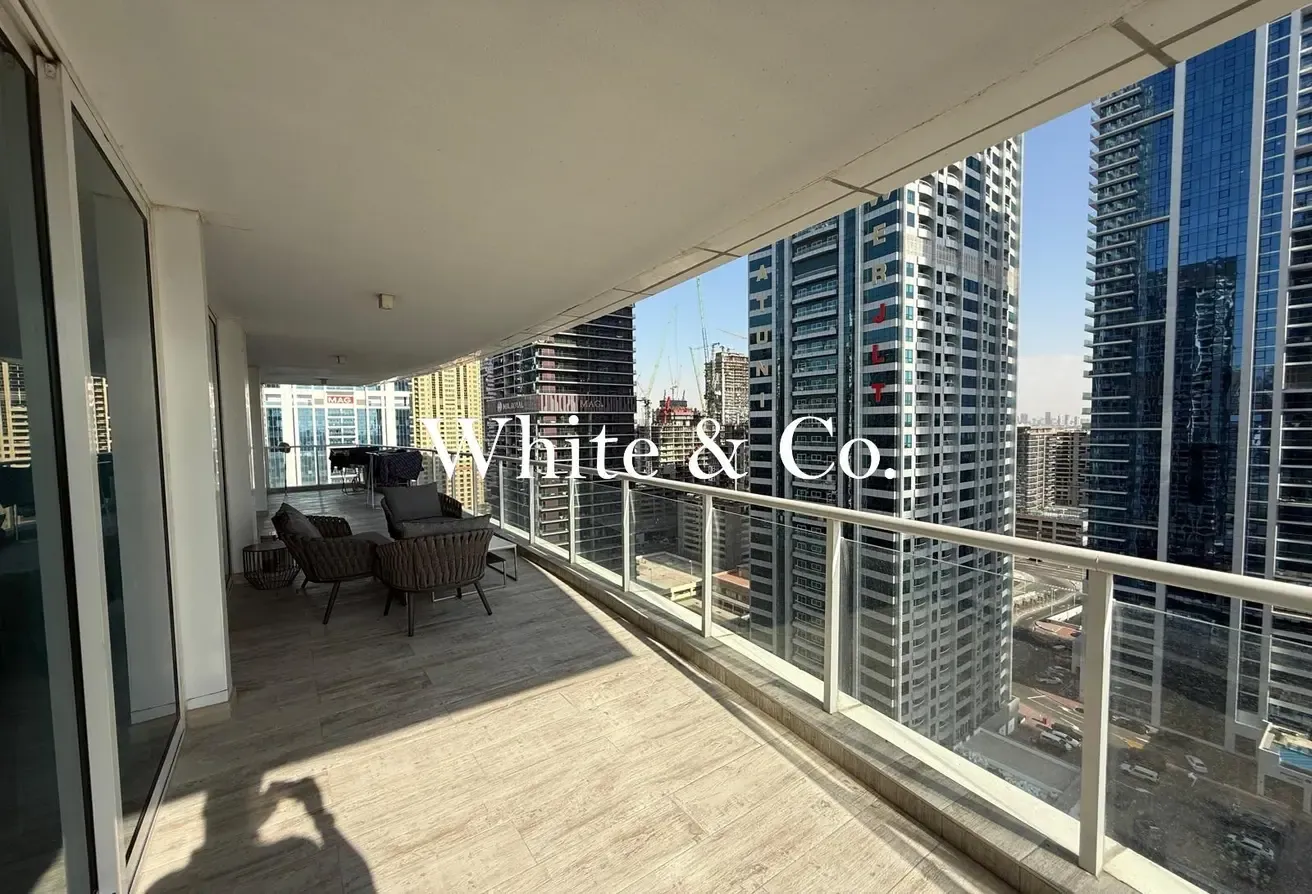 Vacant On Transfer | High Floor |Upgraded