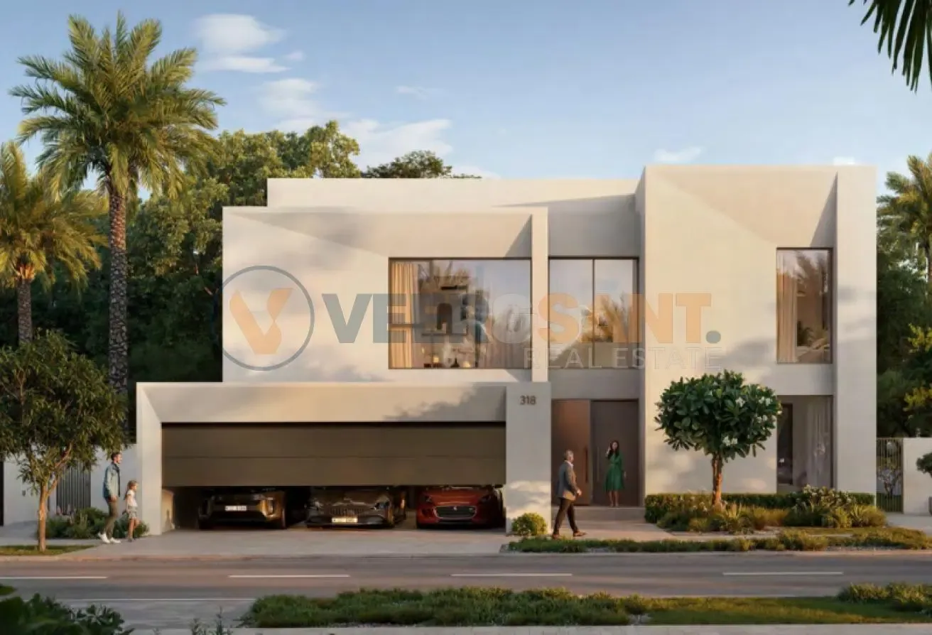 Lagoon View | Luxury Living | Huge Plot