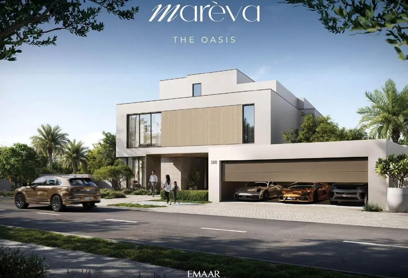 Luxury 5BR Villa | Massive Plot | Lagoon Community