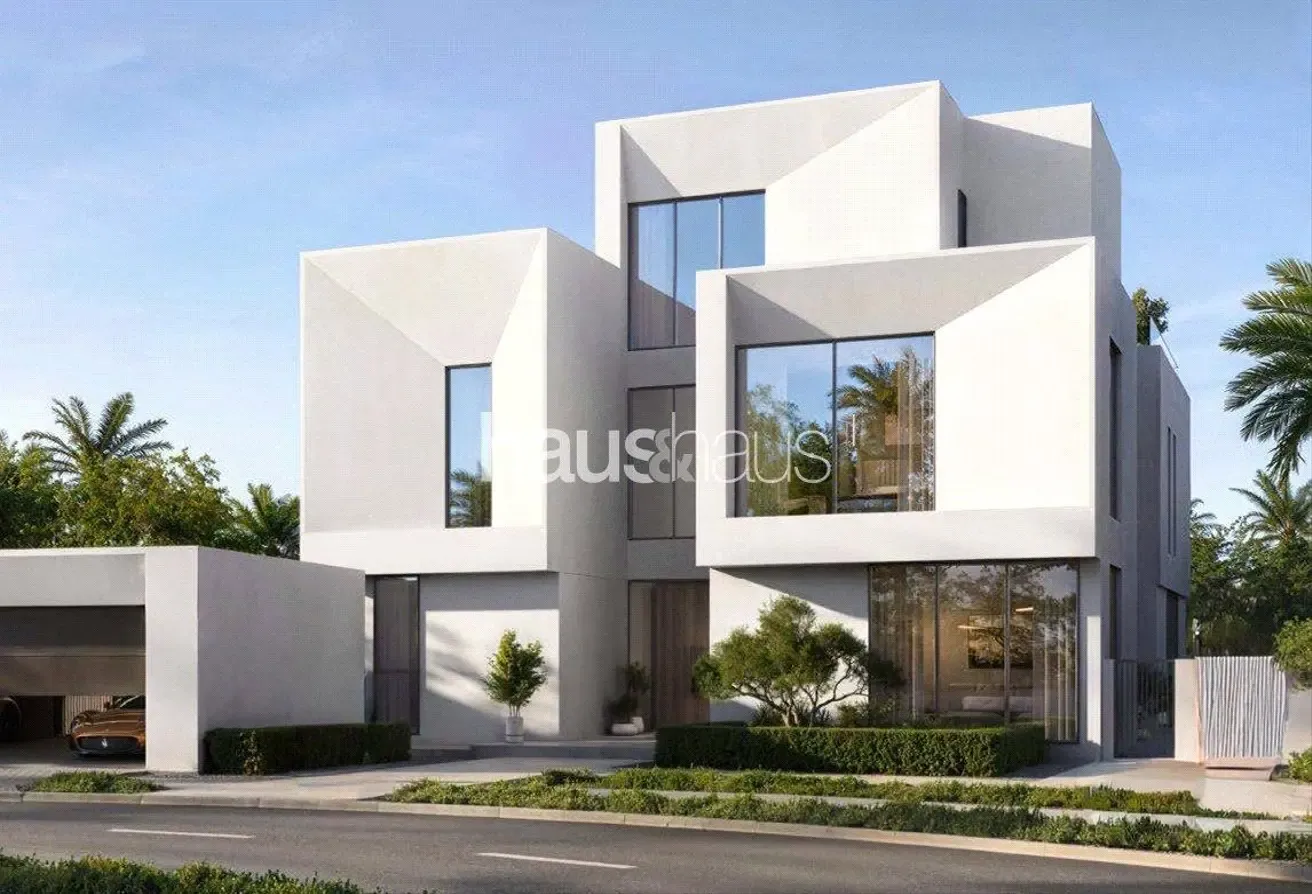 Tranquil Living | 4 BR Villa | Q1 2030