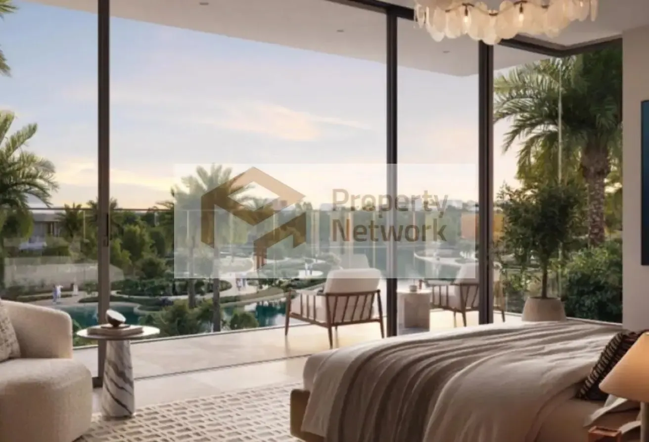 Spacious 4BR | On Lagoon | Huge Plot