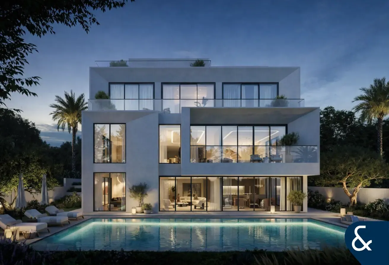 Mareva 2 | The Oasis 4BR Bsmnt Villa