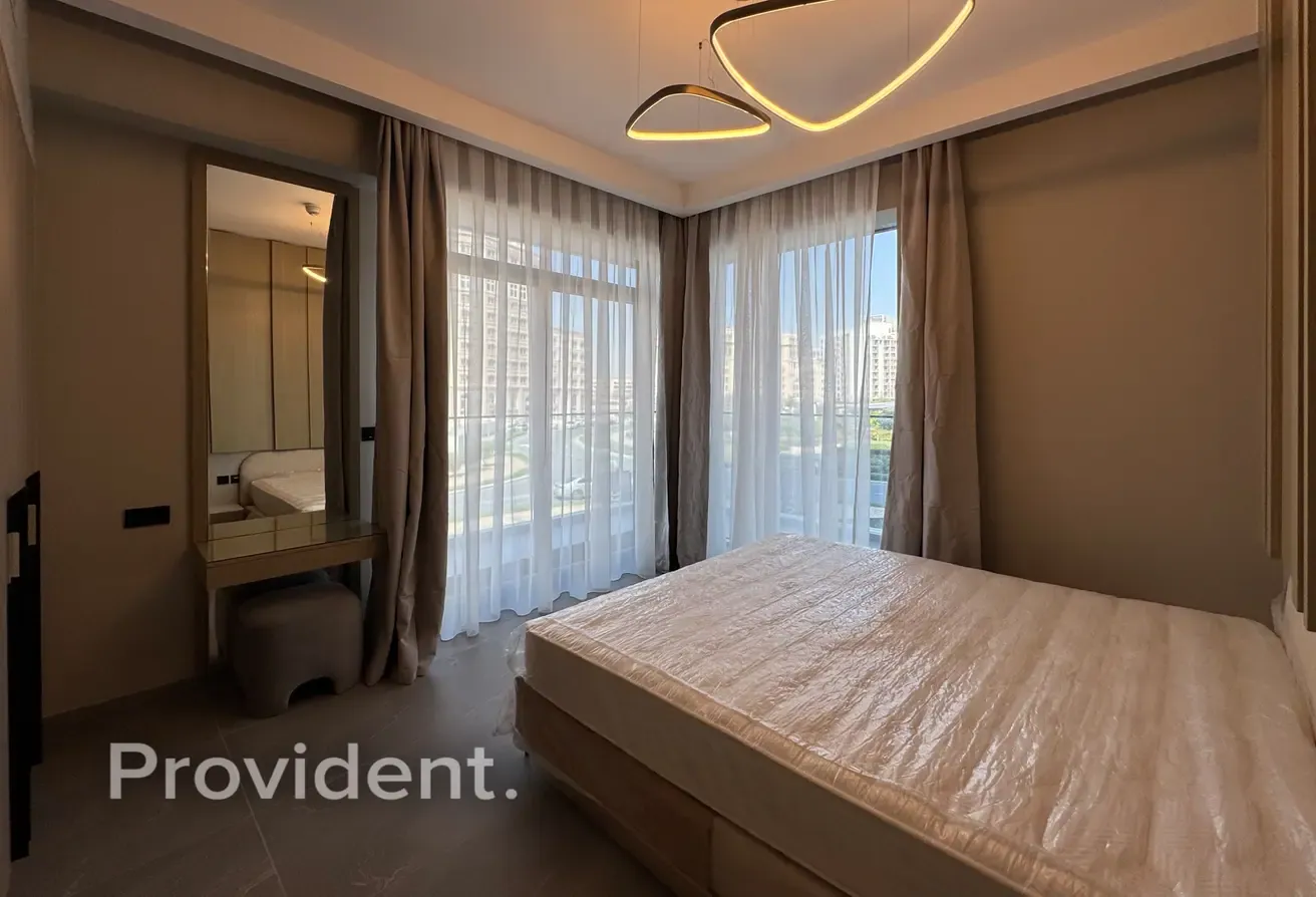 Furnished 2BR | Spacious | Brand New | Park Facing