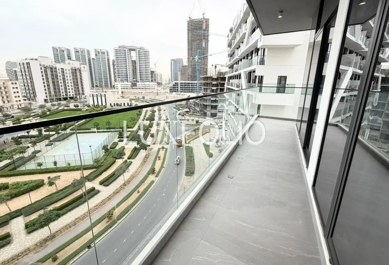 Biggest One Bed| Park View | Multiple Units