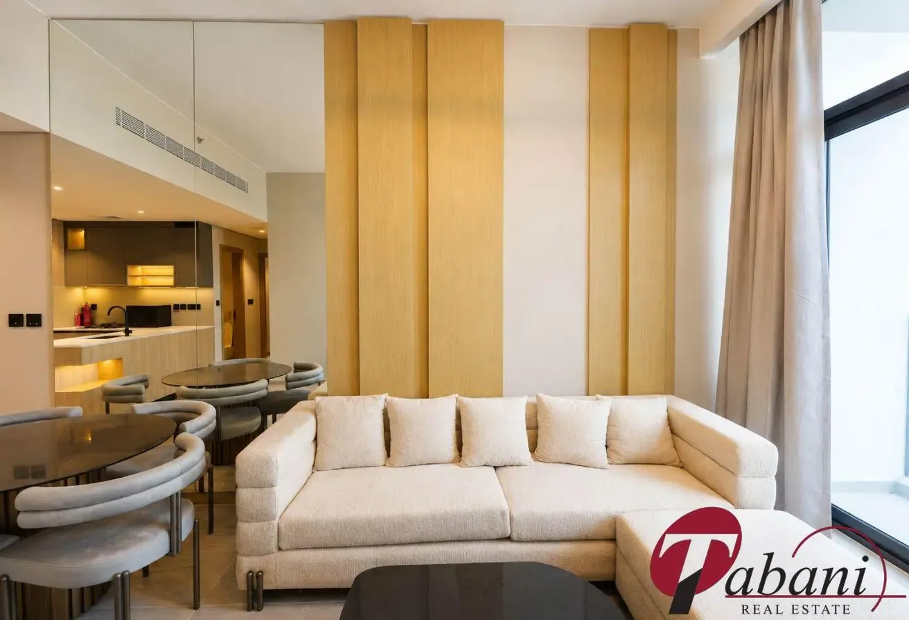 High Floor I Ready I Corner | Prescott Furnished