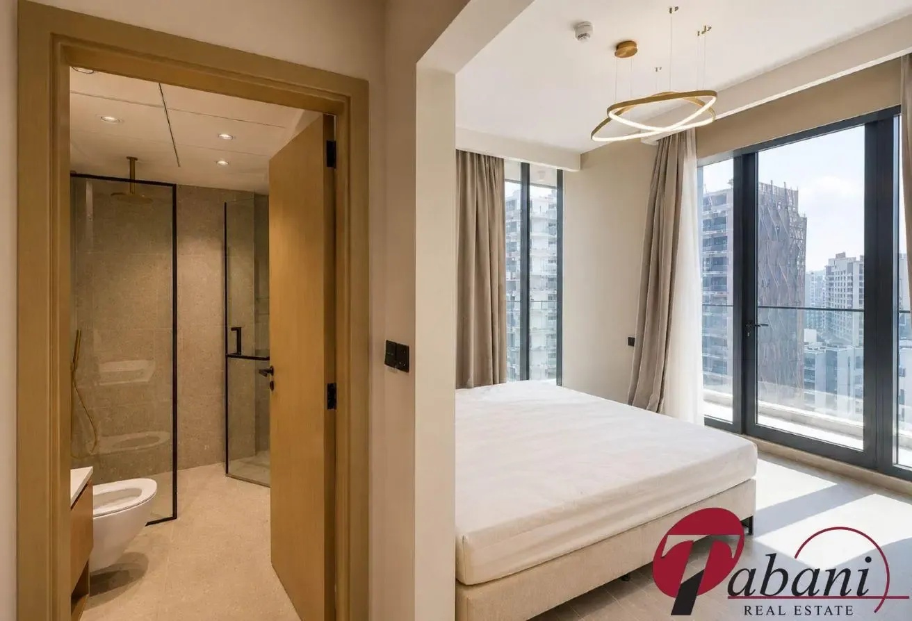 High Floor I Ready I Corner | Prescott Furnished