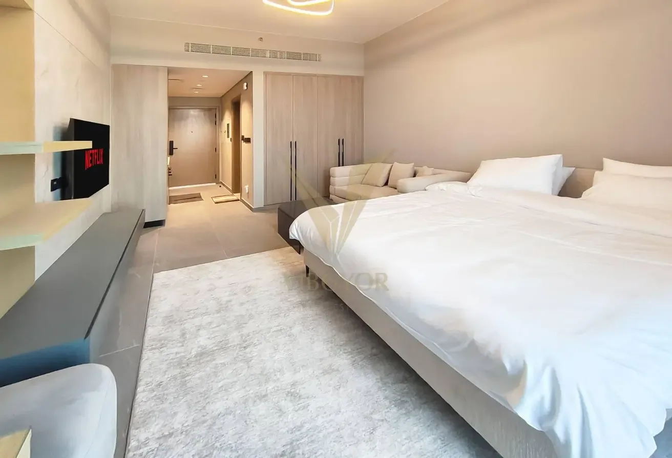 Top Floor | Pool View | Brand New