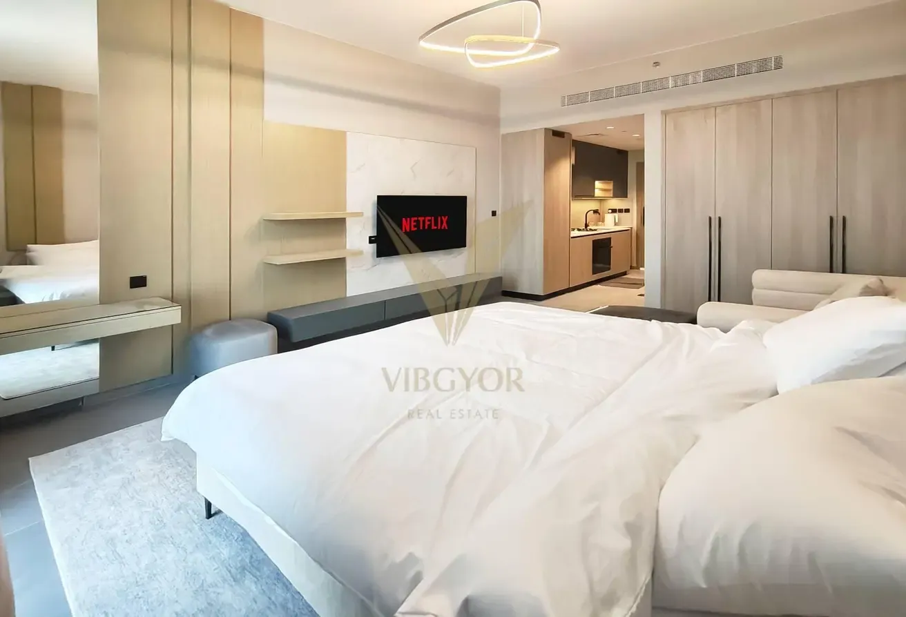 Top Floor | Pool View | Brand New