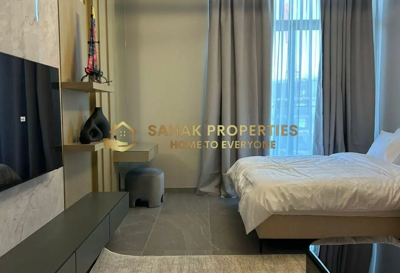 Furnished Unit | High Floor | Ready to Move