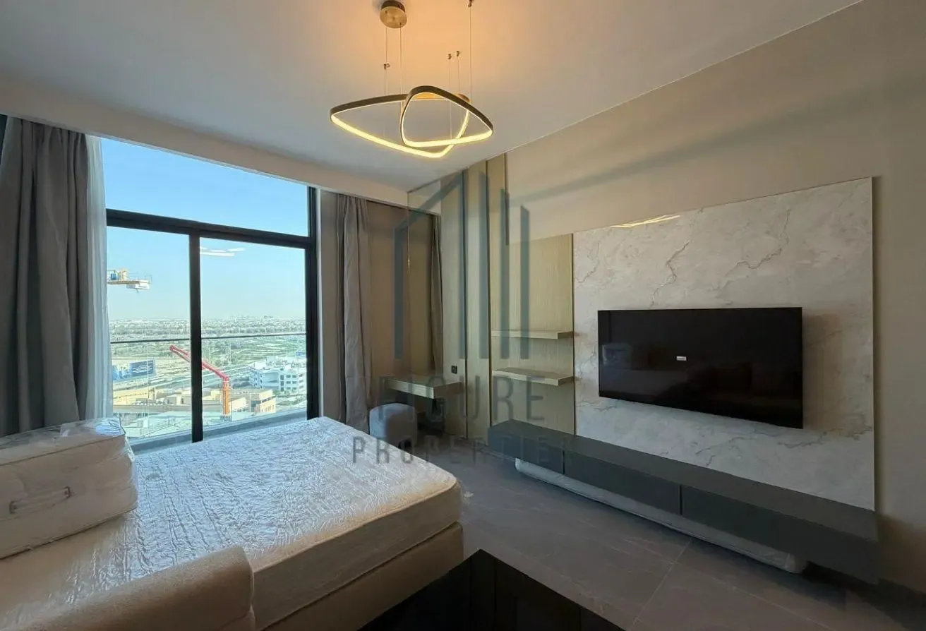 Bright & Spacious Studio,Great Investment,Ready