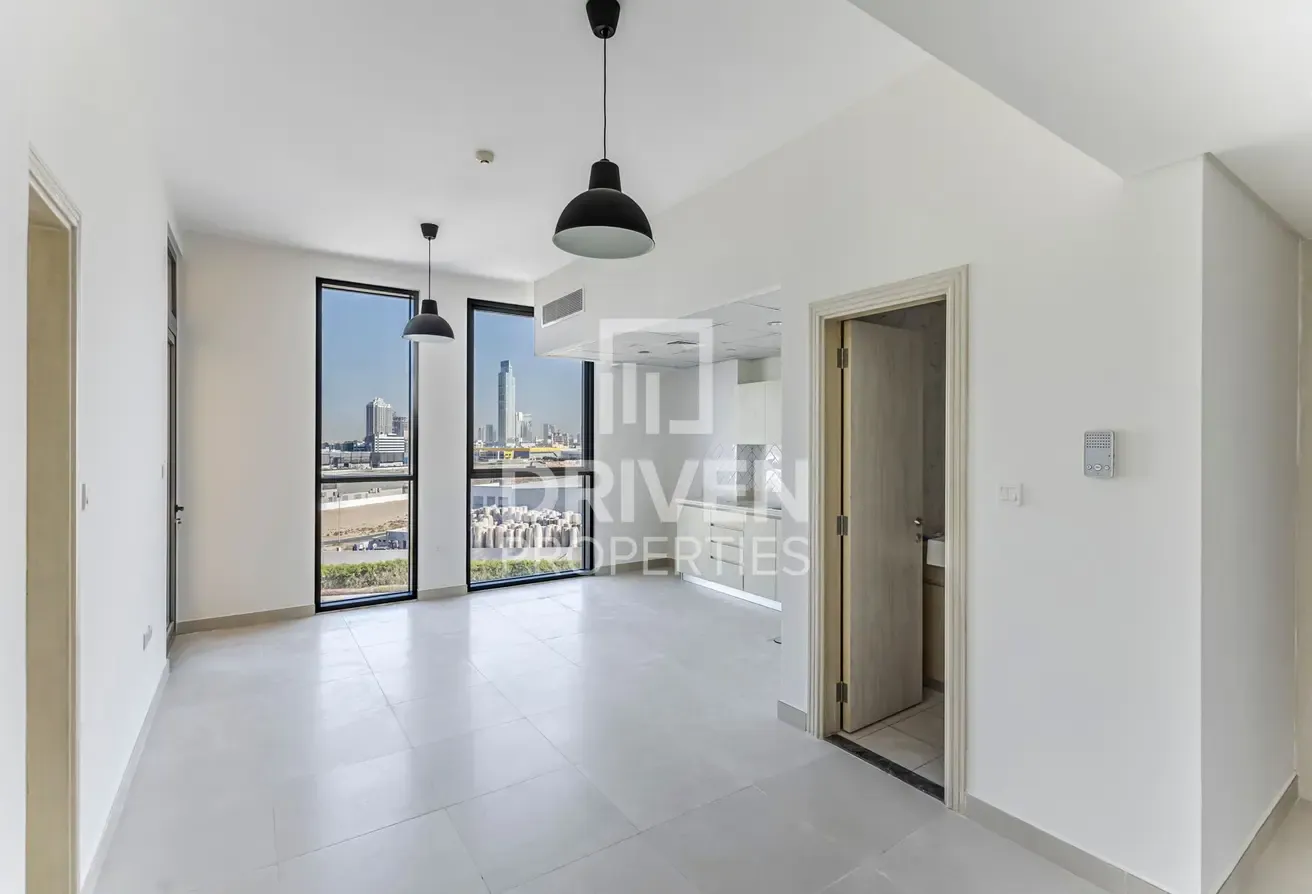 Brand New | Bright Unit | Ready to Move In