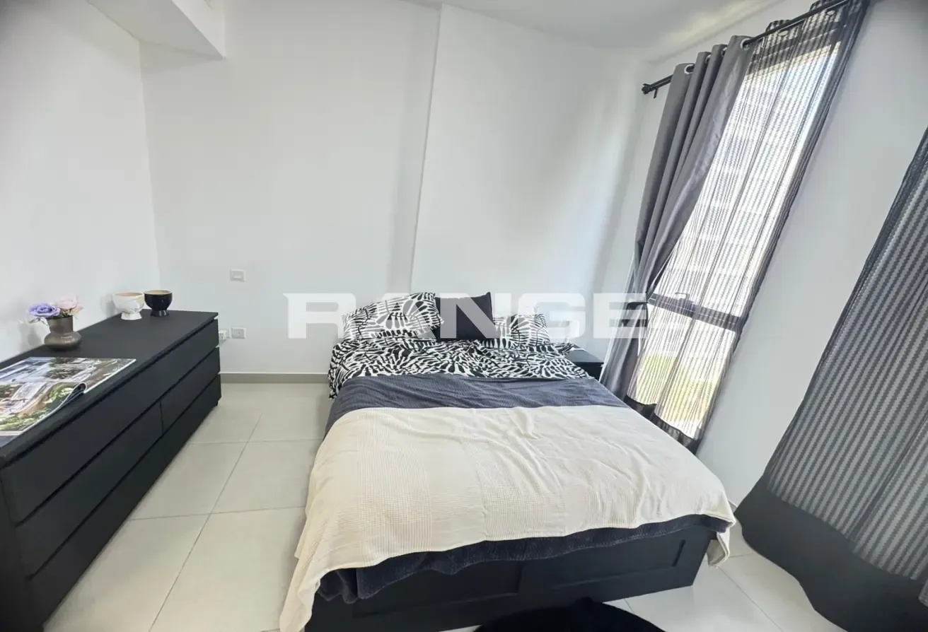 Fully Furnished | Bright Living | Vacant