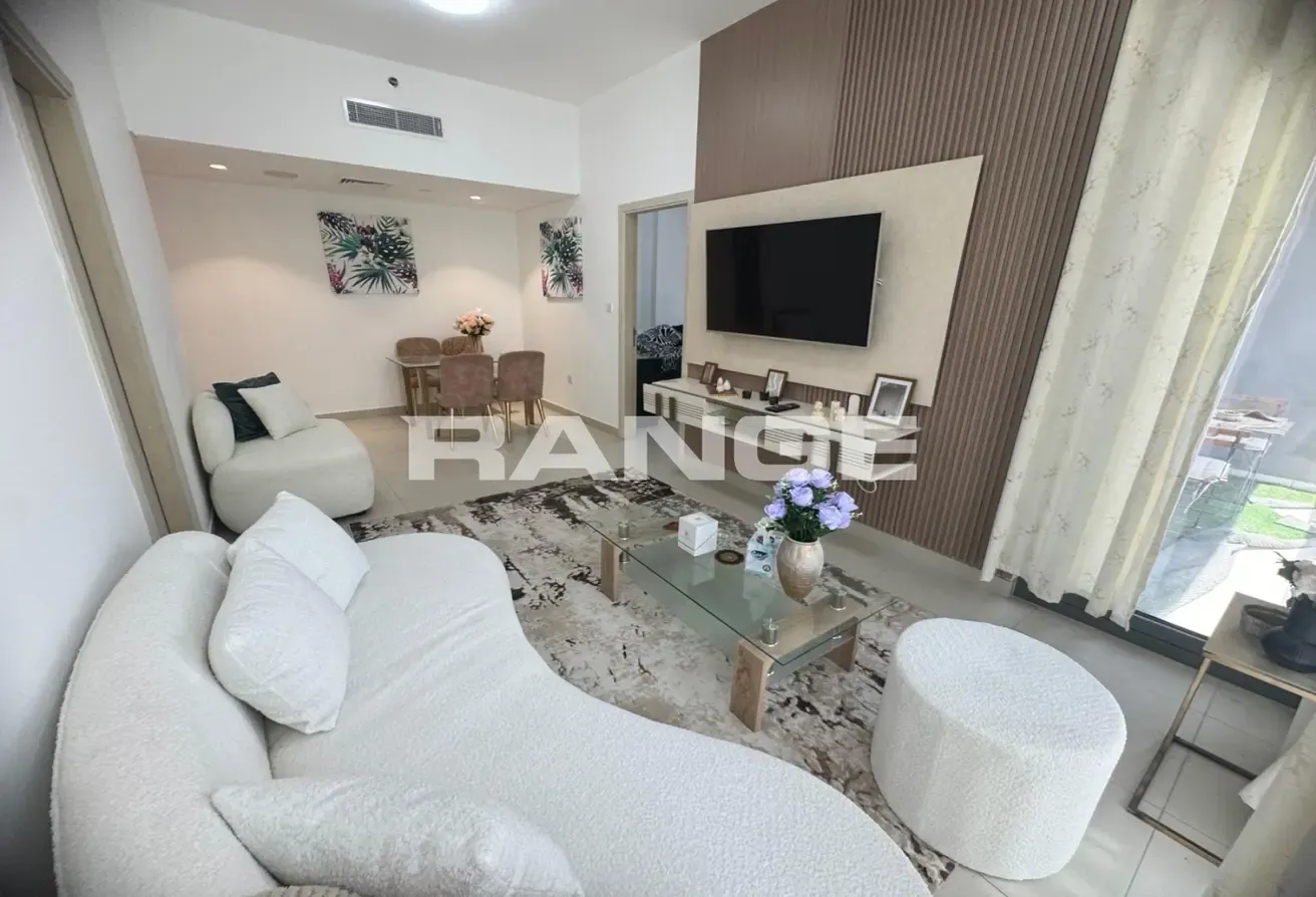 Fully Furnished | Bright Living | Vacant