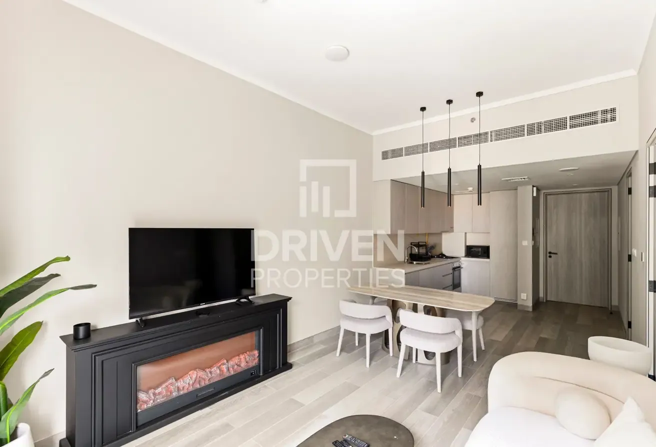 Low Floor | Fully Furnished | Prime Location