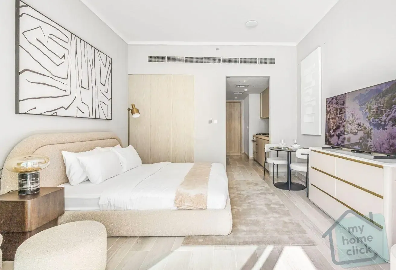 Ready | High ROI | Pool View| Close Circle Mall