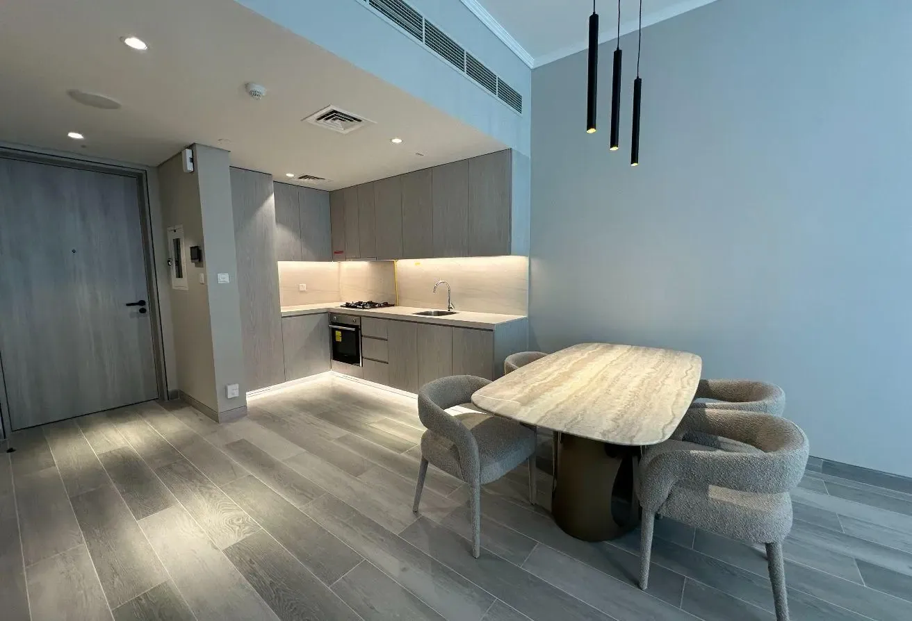 1BR Fully Furnished| Ready to Move| Near mall