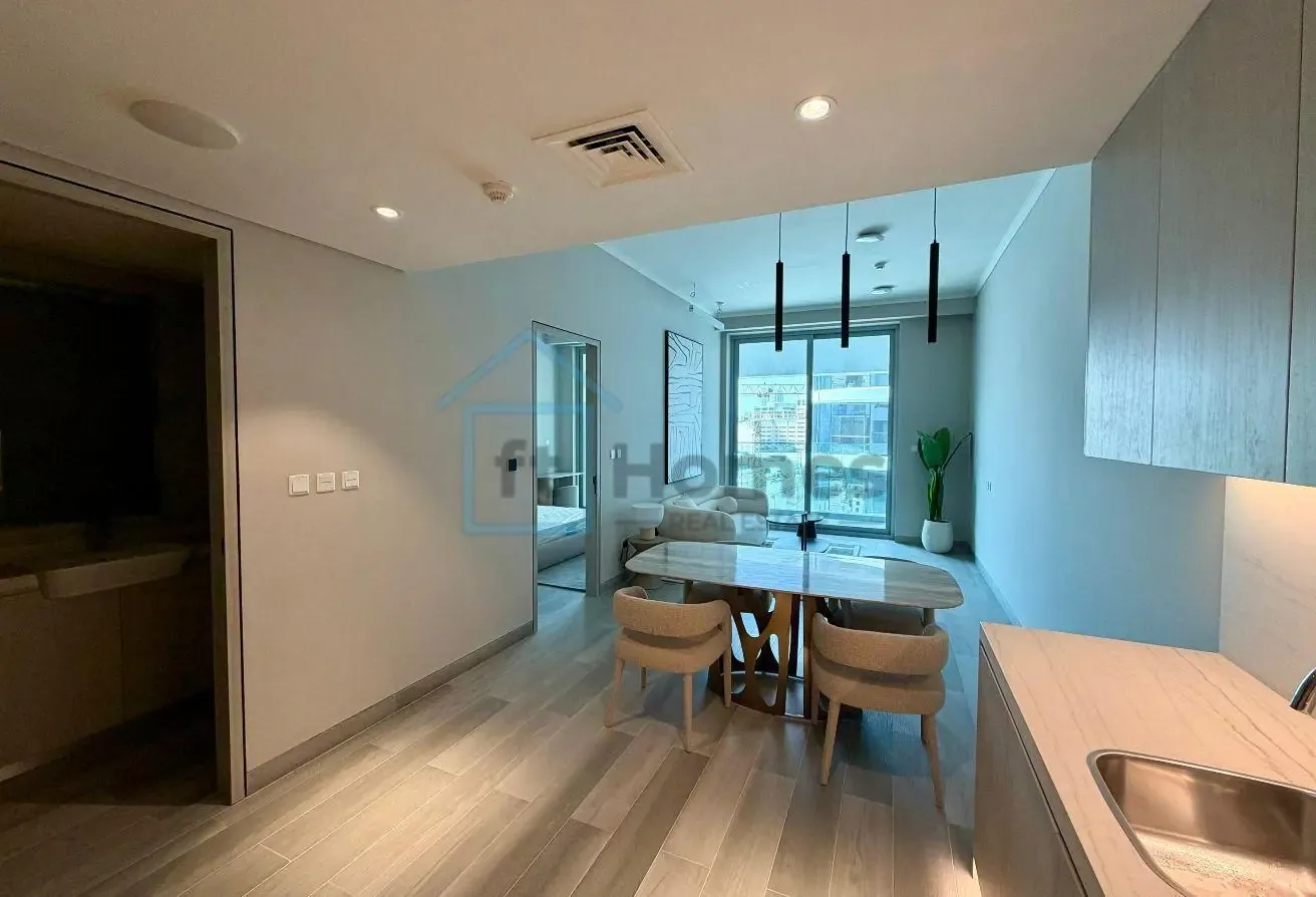 BRAND NEW I FURNISHED I PRIME LOCATION