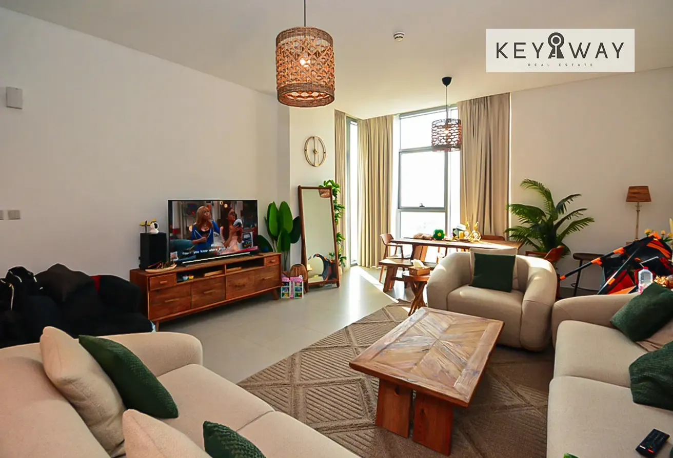 Well Maintain | 2-Bedroom Apartment | Vacant