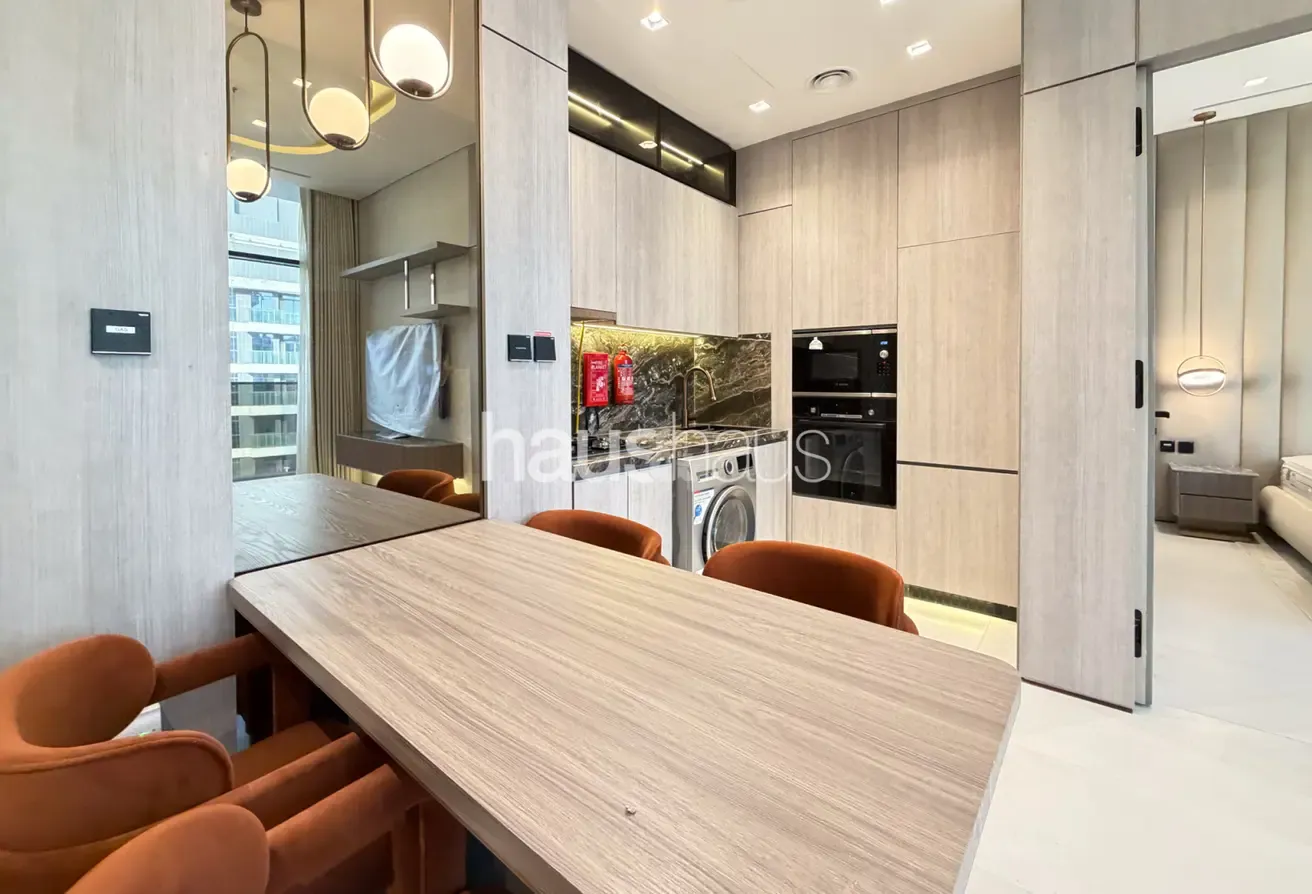 Brand New Building | Resale @ OP | Fully Furnished