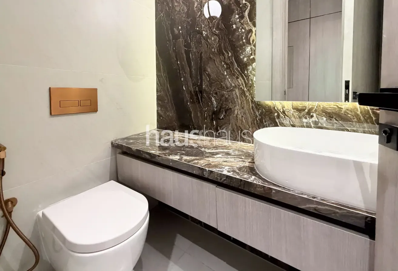 Brand New Building | Resale @ OP | Fully Furnished