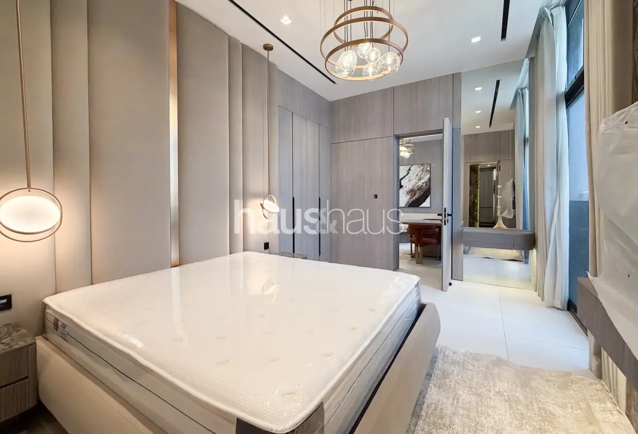 Rooftop Pool | Prime Location | Brand New 1 Bed
