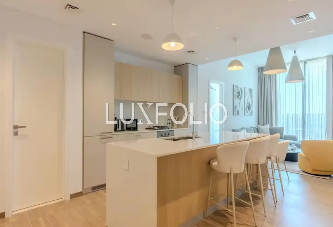 Large Layout | Furnished | Vacant