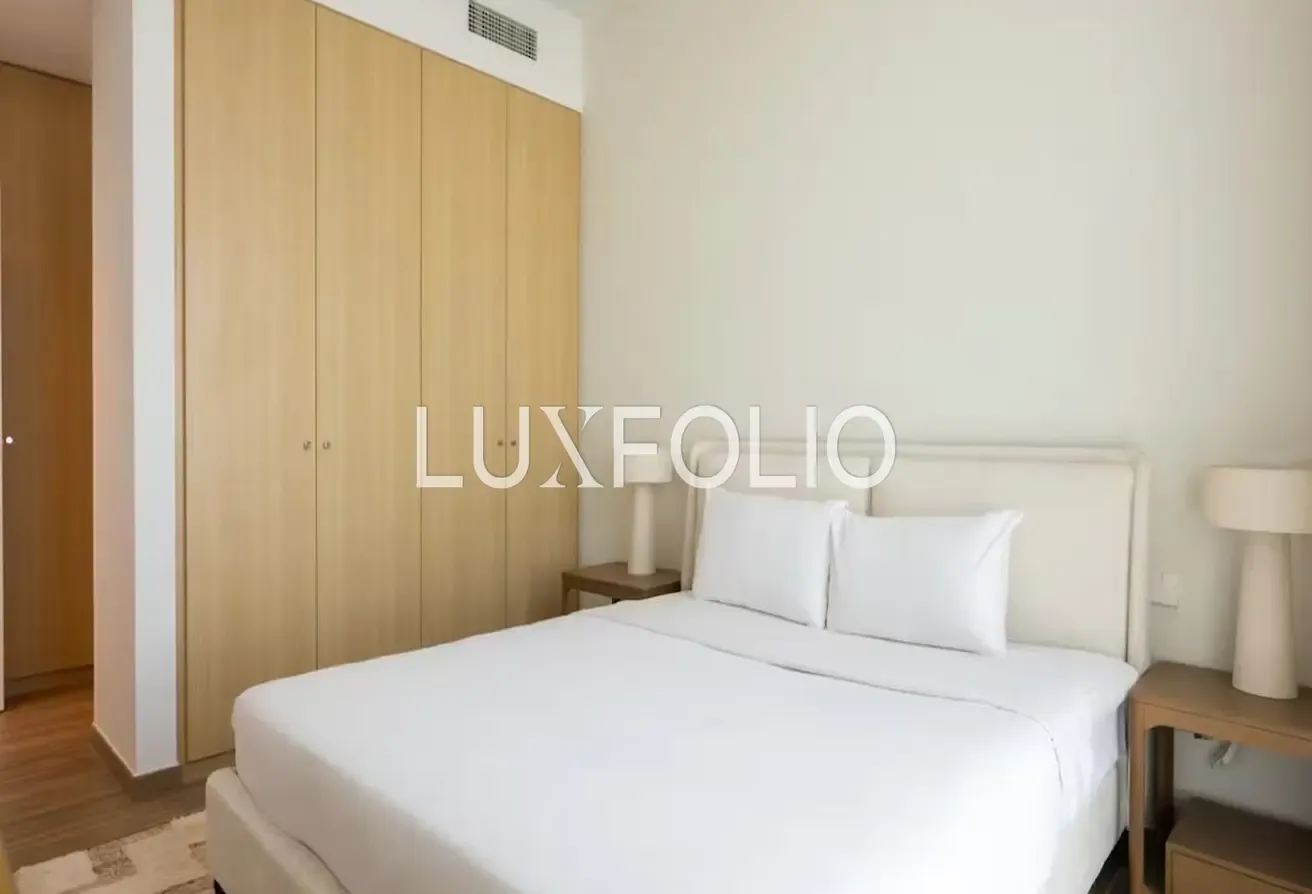 Furnished | Ellington | Modern