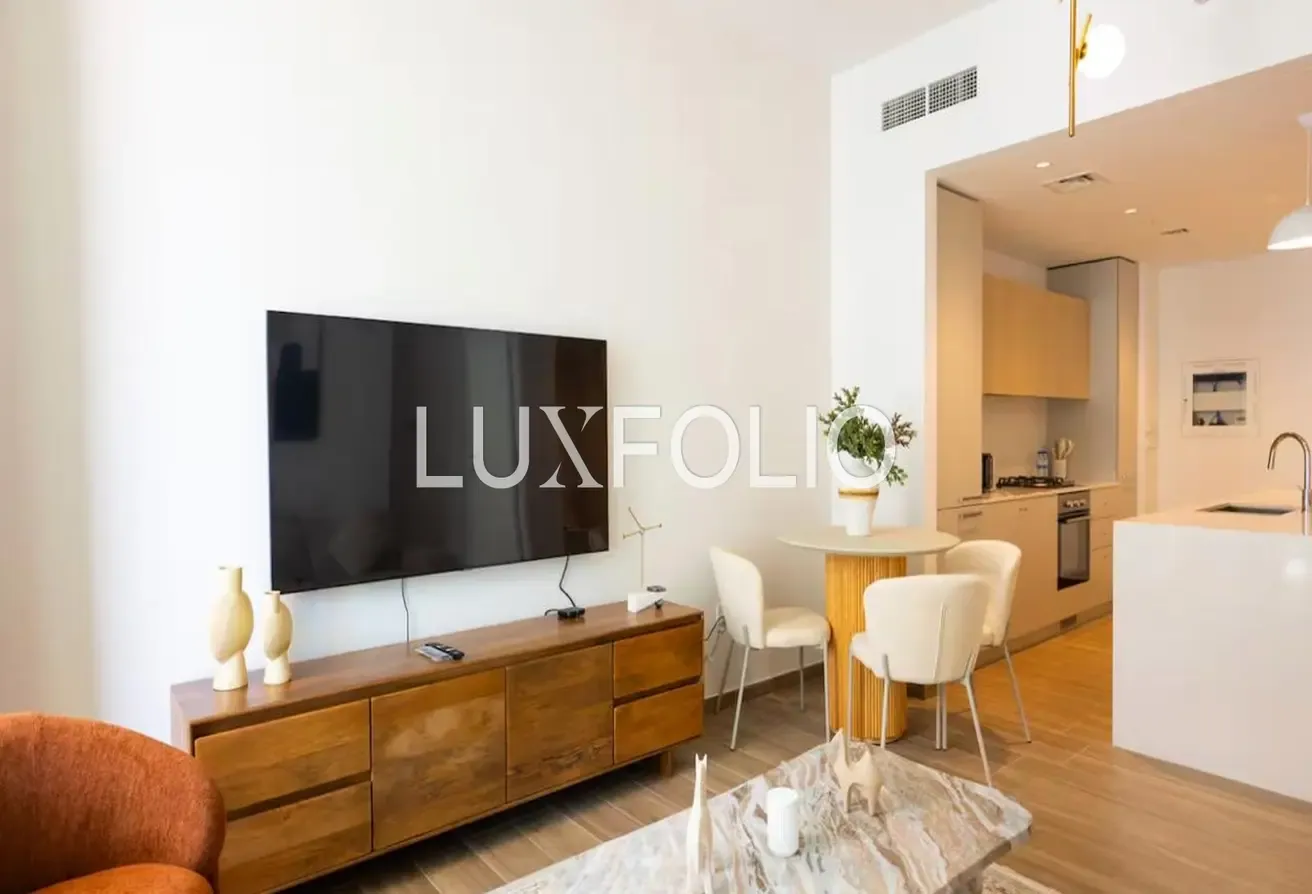 Furnished | Ellington | Modern