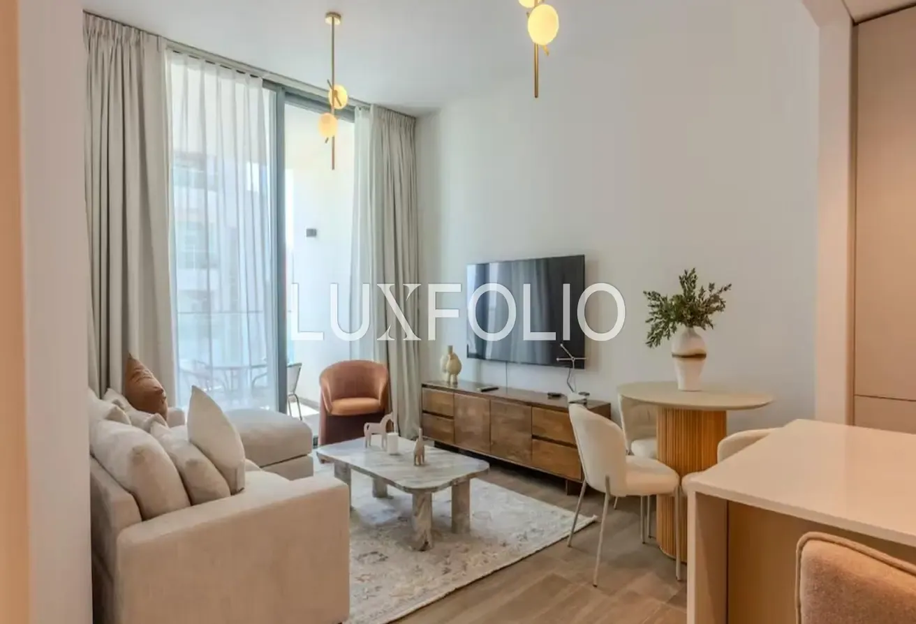 Furnished | Ellington | Modern