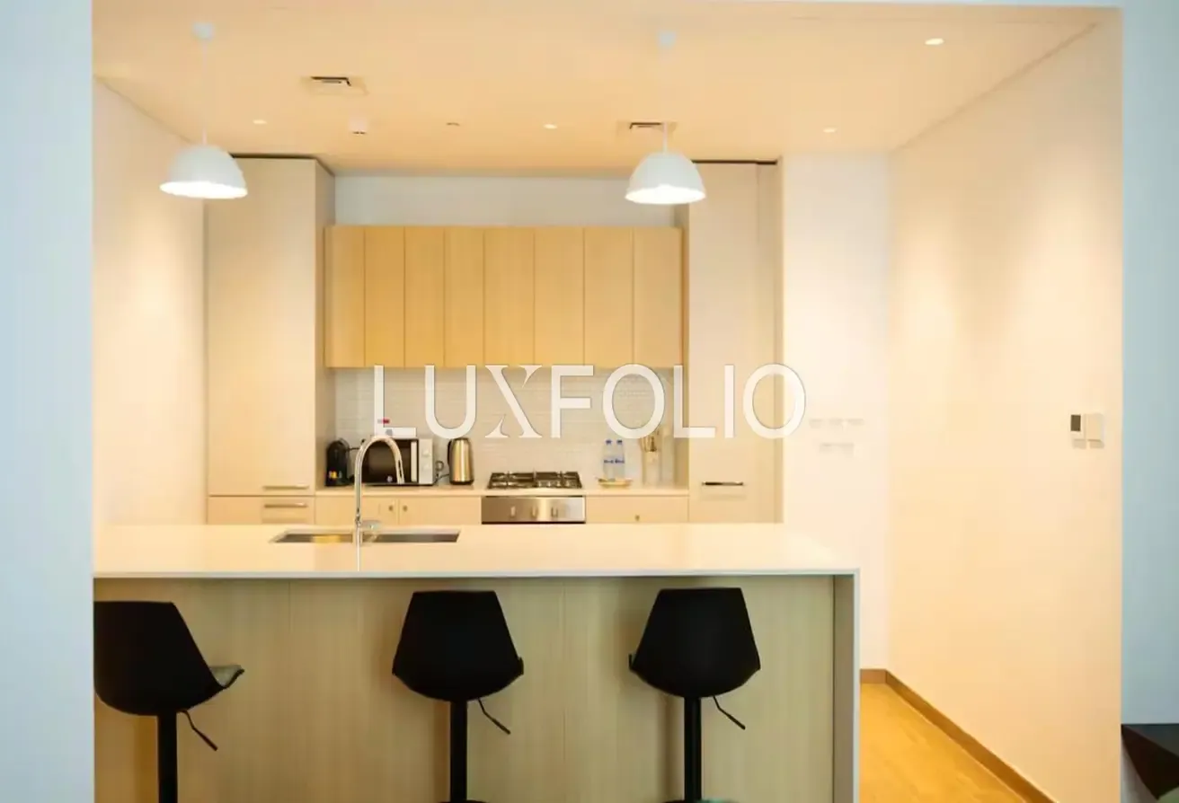 Open Layout | Park and Pool View | Ellington